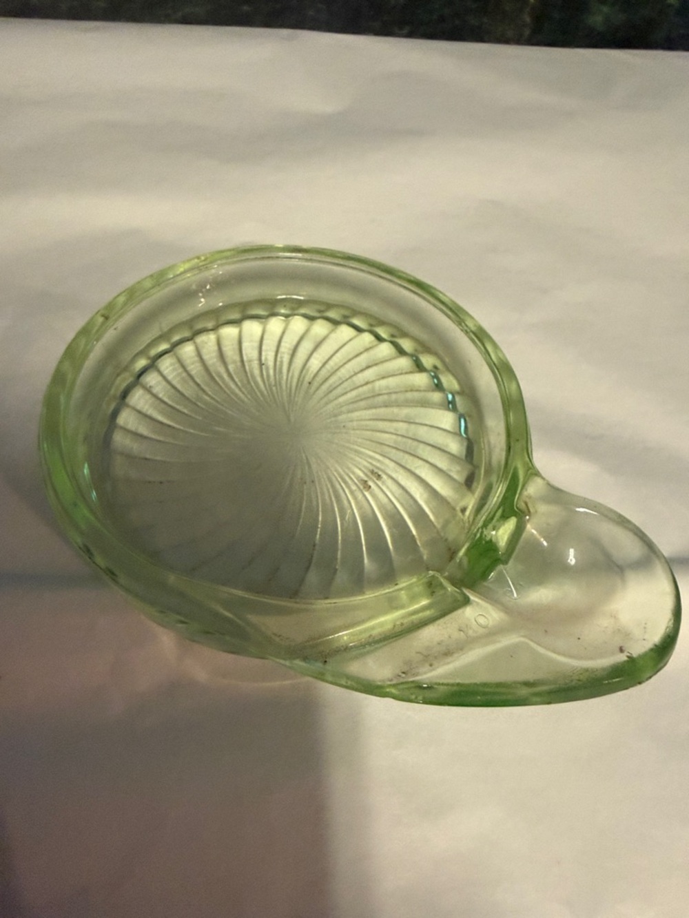 8 RARE Vaseline Uranium Glass Coaster With Spoon Rest Macbeth-Evans Glass 1928!